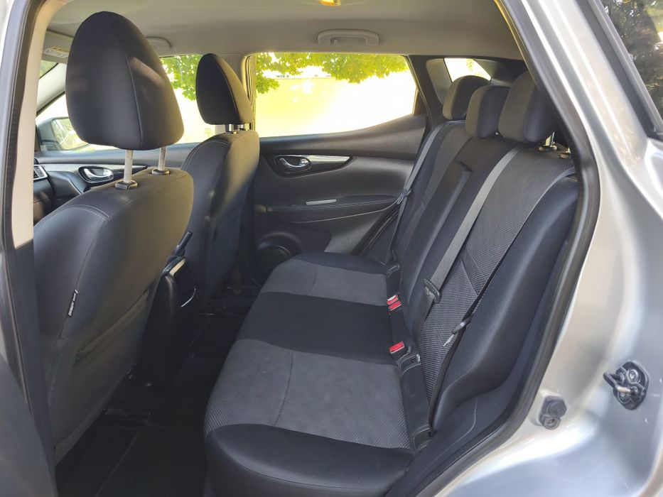 Nissan Qashqai 1.6 dCi 130cv Acenta 4x2 ou 4x4 (2016)