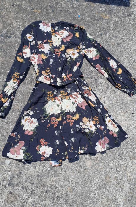 Vestido florido Mango XS