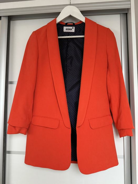 Marynarka polskiej firmy Konik 36