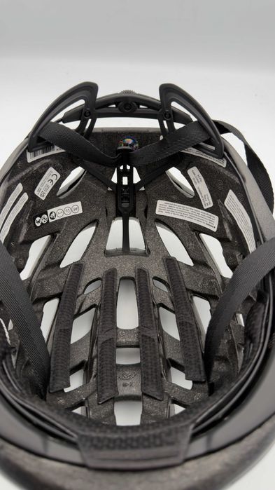 Powystawowy Kask Rowerowy Giro Helios Mips Spherical r. M (55-59cm)