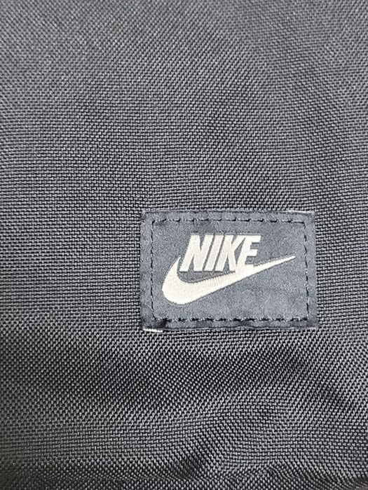 Сумка-тоут Nike Tech Tote