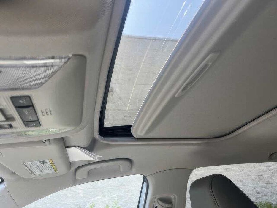 Toyota RAV4 Adventure      2023