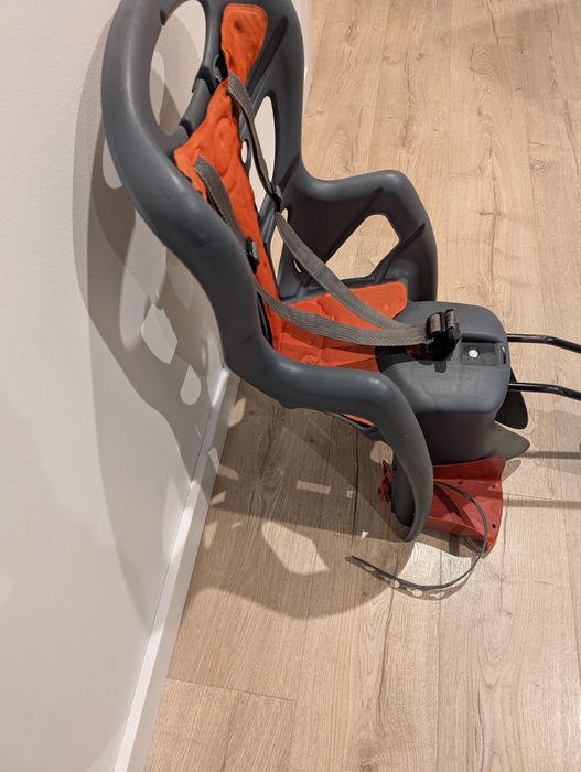 Używany włoski fotelik rowerowy PePe One Bellelli do 22kg