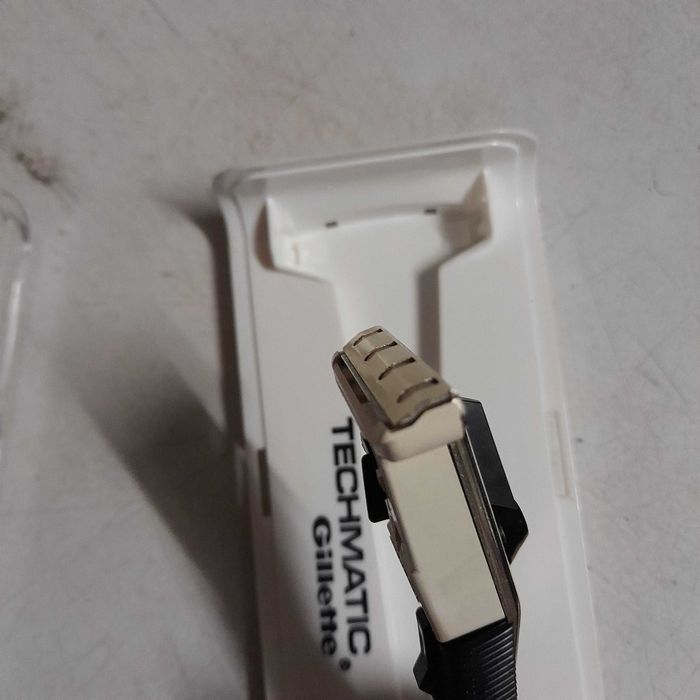 Antiga Gillette techmatic Nova