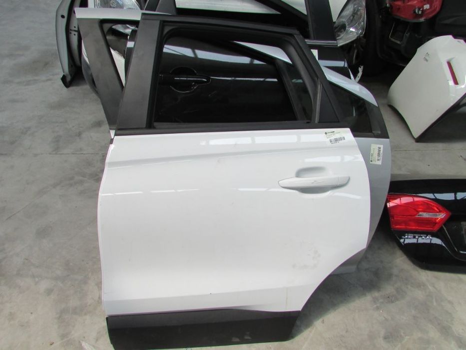 Porta Tras Esquerda Opel Crossland do ano 2018