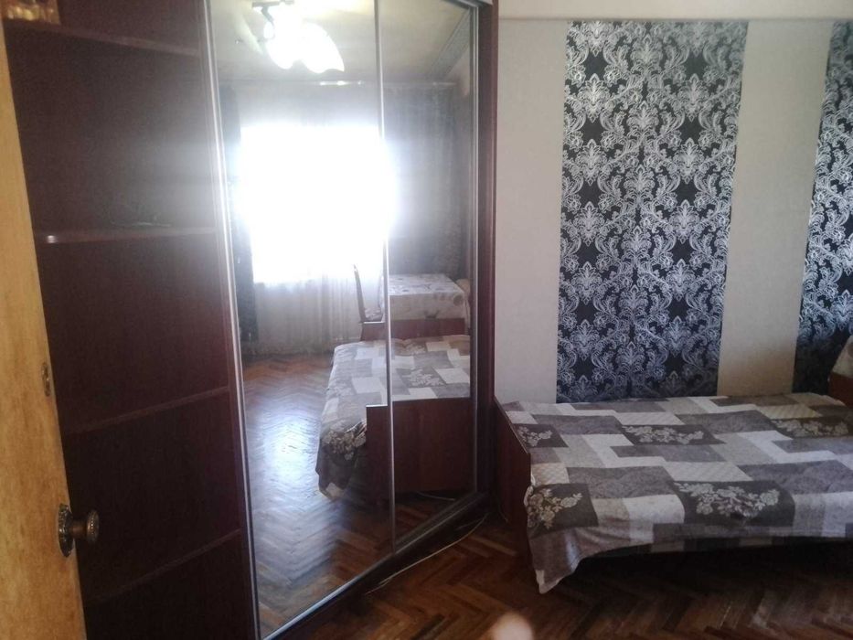 кімната з балконом метро оболонь пішки вул героів полку азов 32 \малиновського\ газалита