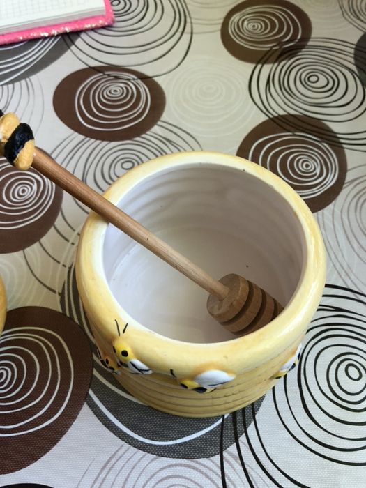 Різний посуд, тільки Тернопіль