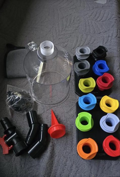 Лійка для моторних мастил+ адаптери під різні моделі авто ,СТО