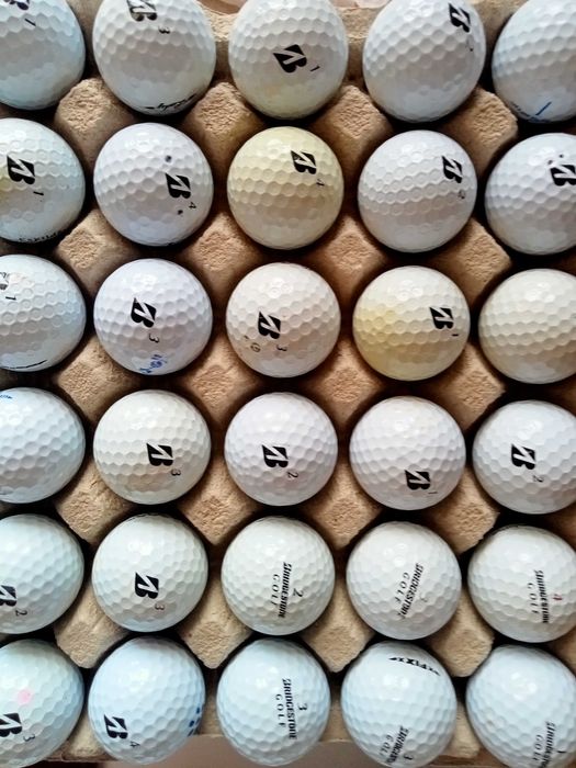 40 bolas golf Titleist, Callaway, Taylor made, Sixroin,Vice