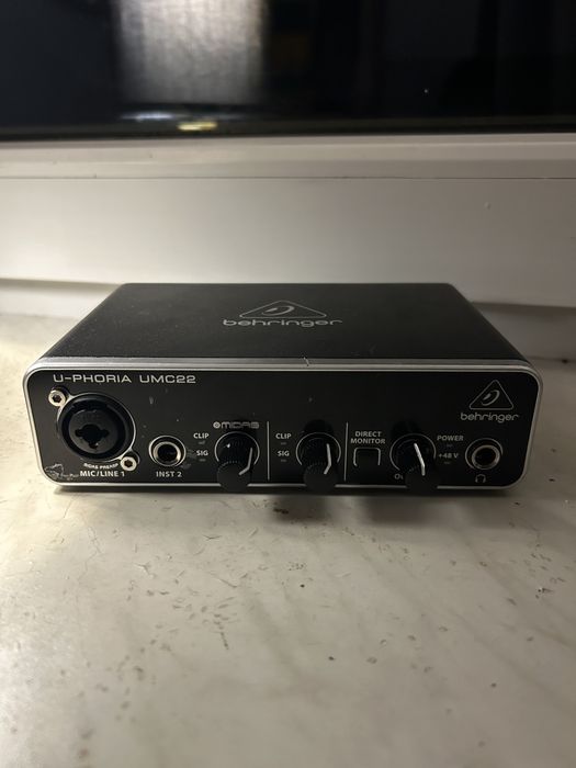 Uszkodzony Interfejs Behringer U-Phoria UMC22