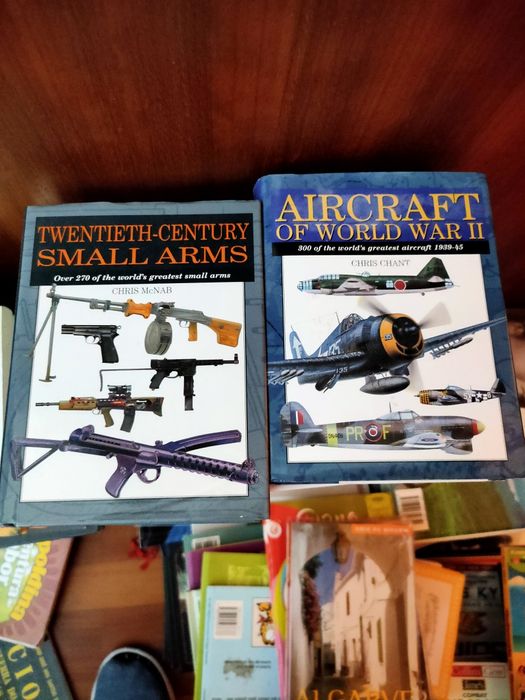 Livros variados técnicos