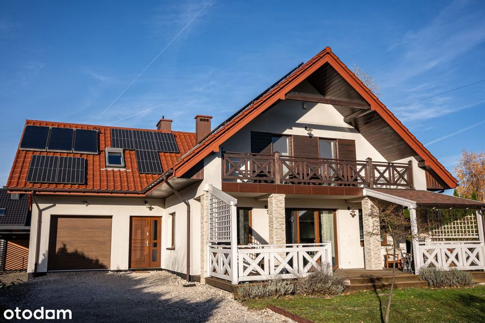 Piękny, przestronny dom gotowy do zamieszkania- Wola Batorska