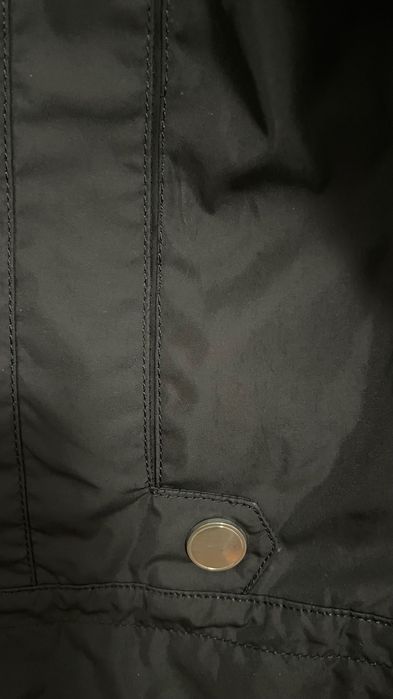 Blusao Zegna preto usado uma vez