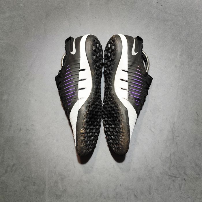 Turfy Nike MercurialX Finale TF 44