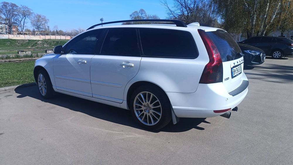 VOLVO V50 в отл сост.
