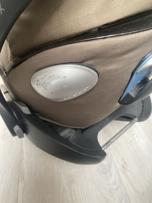 Fotelik nosidełko cybex Claud Z i-size