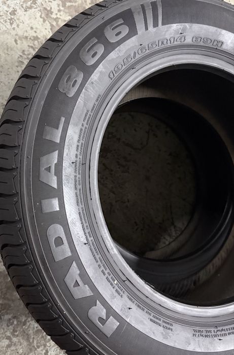 Pneus 195/65r14 Hankook Radial 866 com 100% de piso
