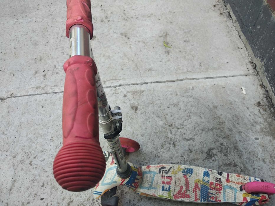 Дитячий триколісний самокат від 2 років