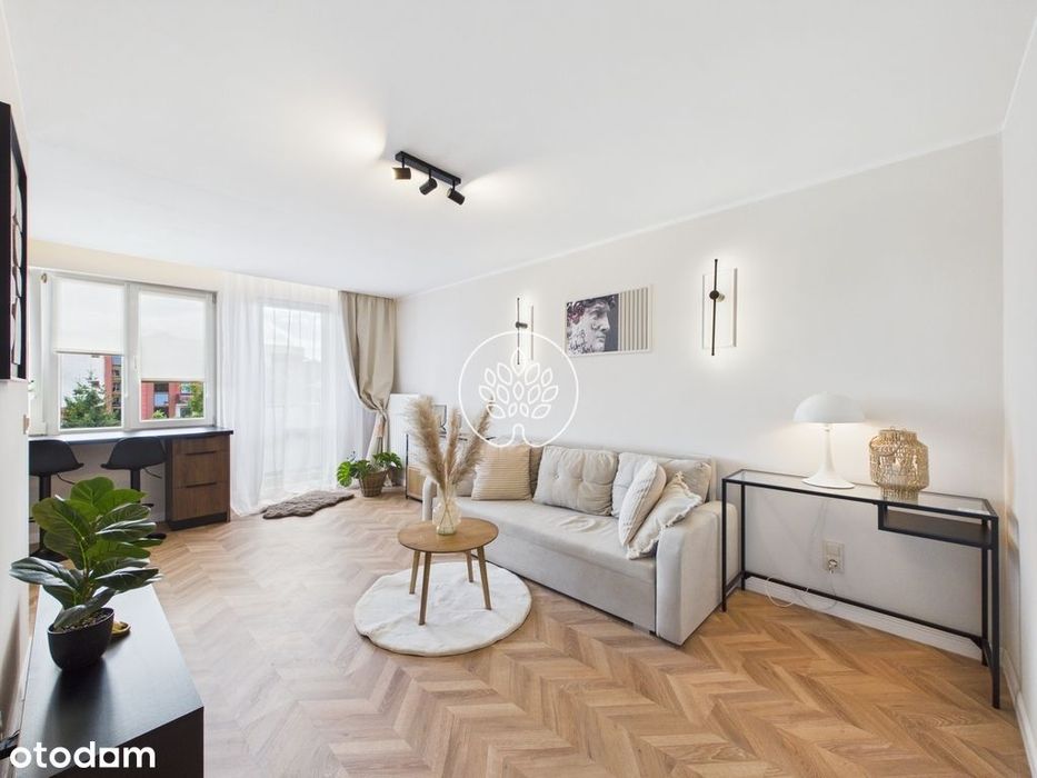 Szwedzka, 3 pokoje po generalnym remoncie, balkon