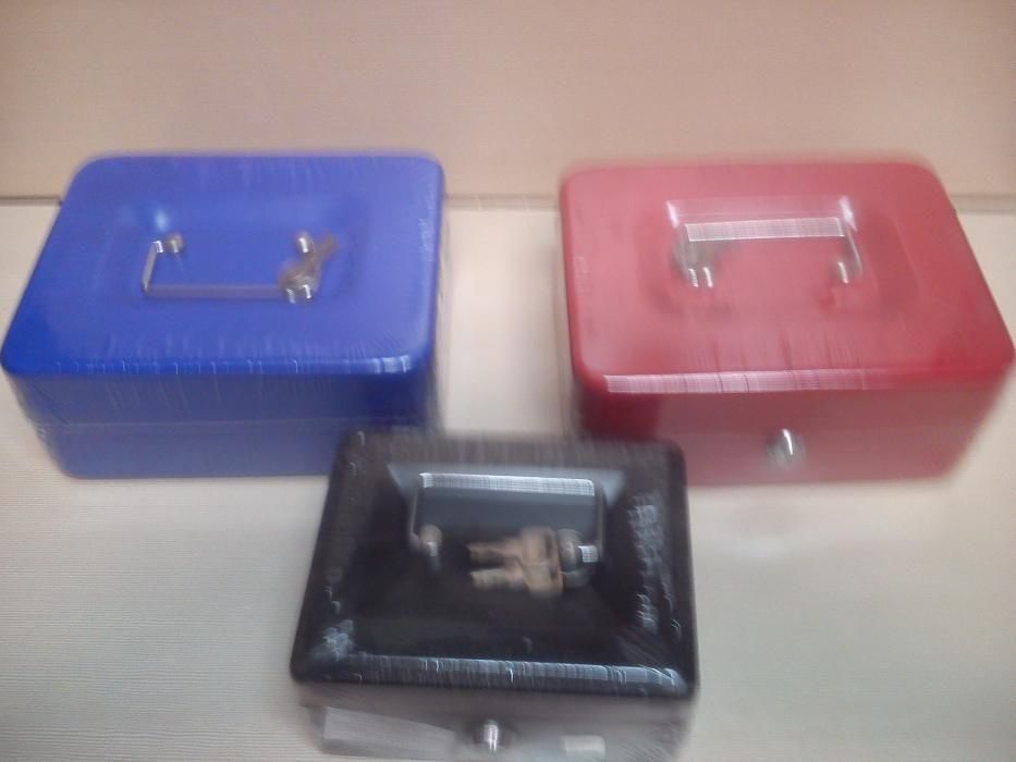 NOWA !! Metalowa kasetka na pieniądze, drobiazgi, biżuterię