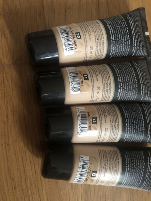 Podkład Reverse Cosmetics 1/szt