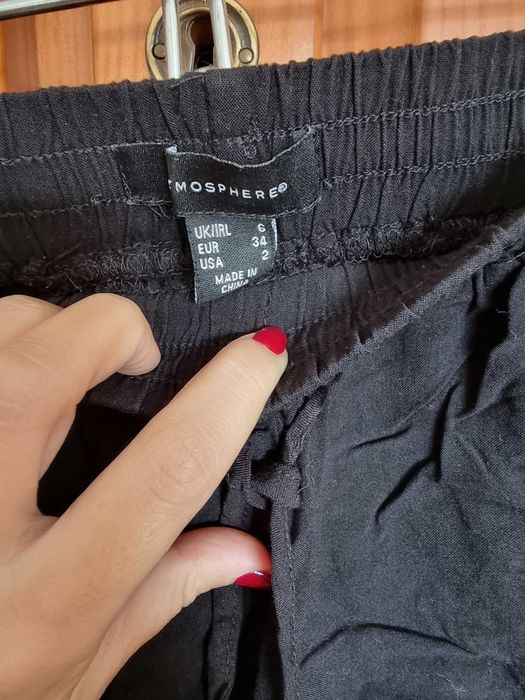 Calções pretos curtos Primark, tamanho 34