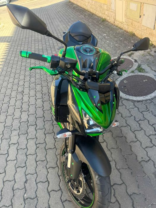 Kawasaki    Z800