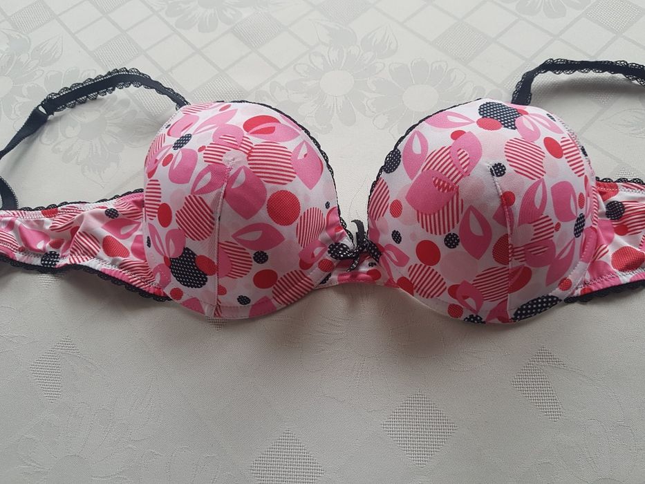 biustonosz  34 D