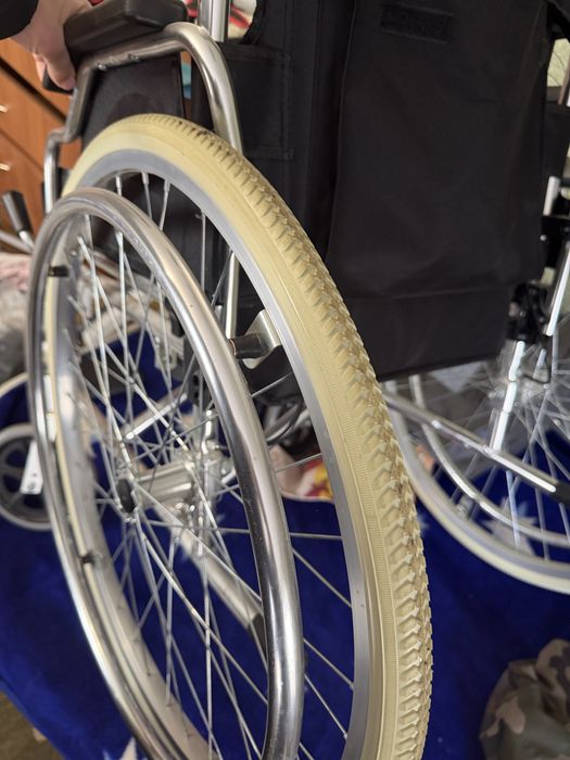 Стандартний складаний інвалідний візок