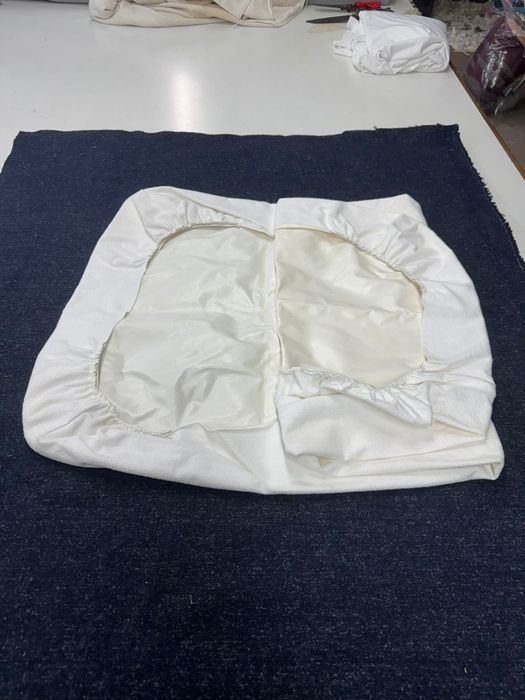 Cama/ berço de bebé com colchão