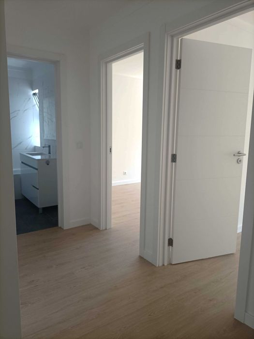 T2 Totalmente Remodelado| Urb.Quinta das Flores - Sto António Cavaleiros | Lisboa