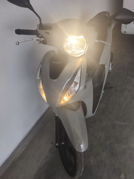 Honda vision 110cc
