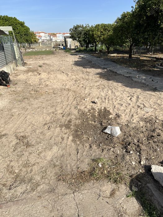 Serviços  de Escavações, Demolições e Limpezas de Terrenos