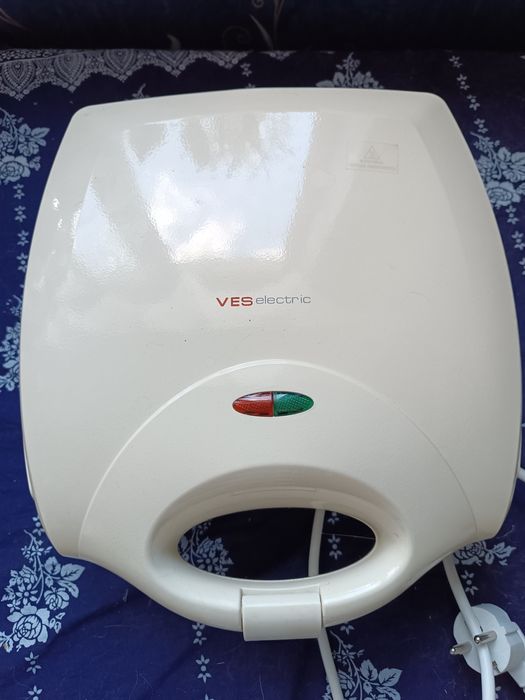 Продам электрокексницу. Состояние новой.