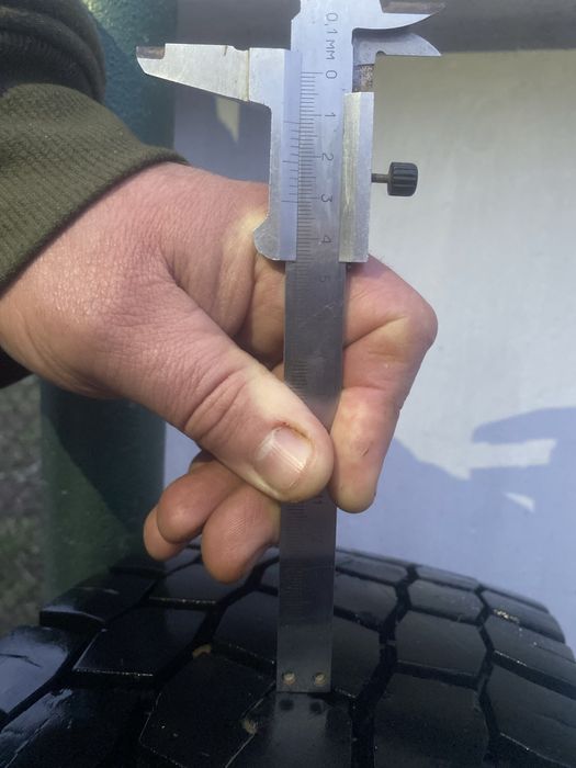 Вантажна шина 215 75 R17.5. Bridgestone M729. Made in Japan 12мм