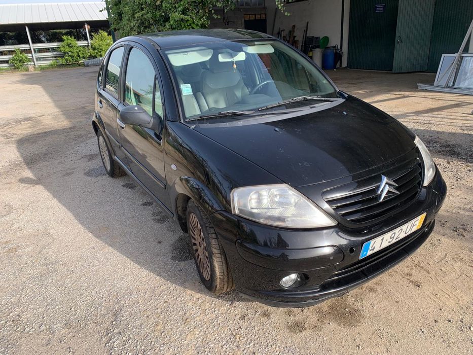 Vendo carro Centroen 3