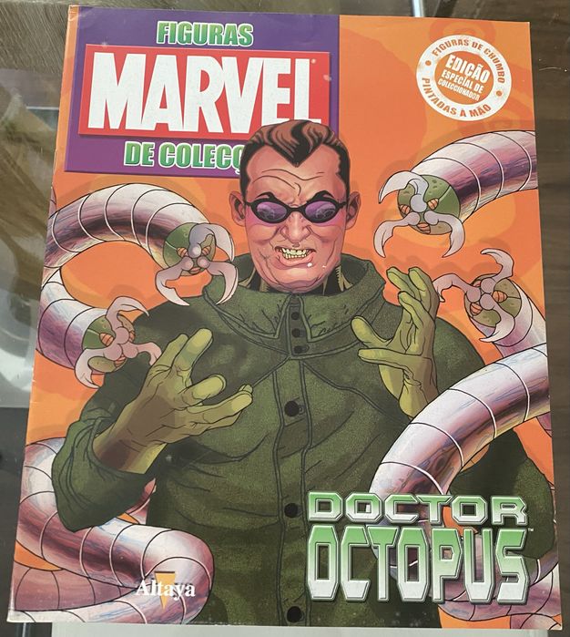 Vendo várias revistas Super-Heróis da Marvel