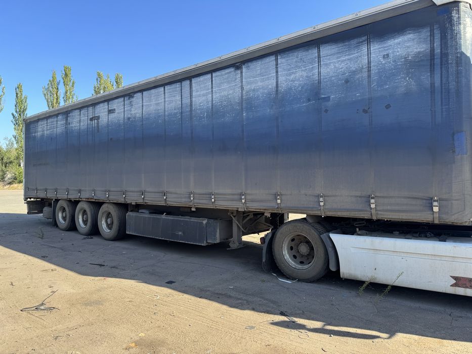 Рено Магнум 2006 року