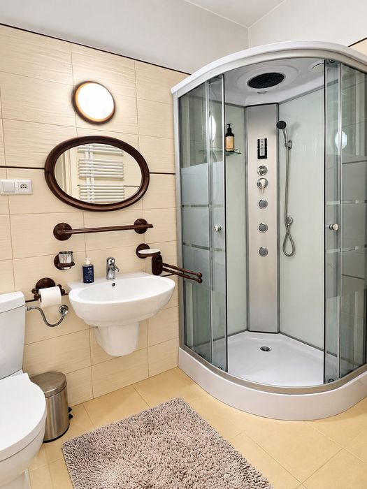 Saska Kępa, taras z ogródkiem, kameralny apartamentowiec, garaż