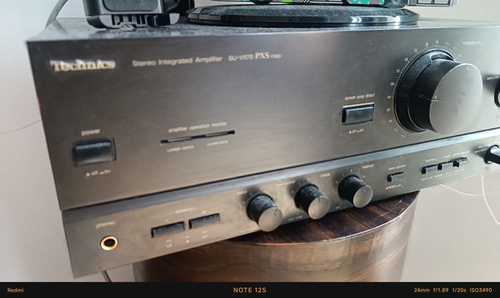 Amplificador Integrado Technics SU‑V570 PXS Cap