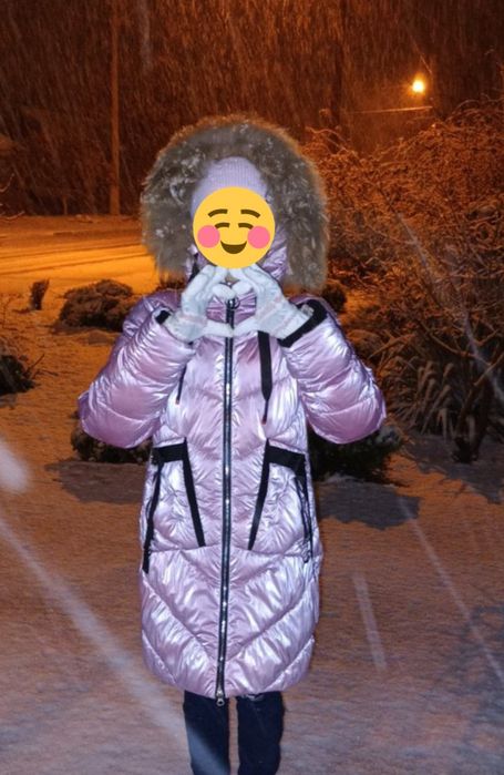 Пуховик для дівчинки