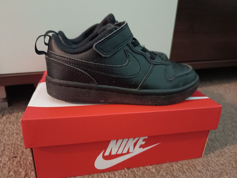 Buty Nike Court Borough rozm. 29.5 wkładka 18cm stan bdb