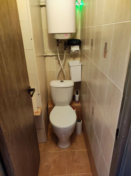 Продам 2х ком квартиру на Коммунаре с ремонтом!