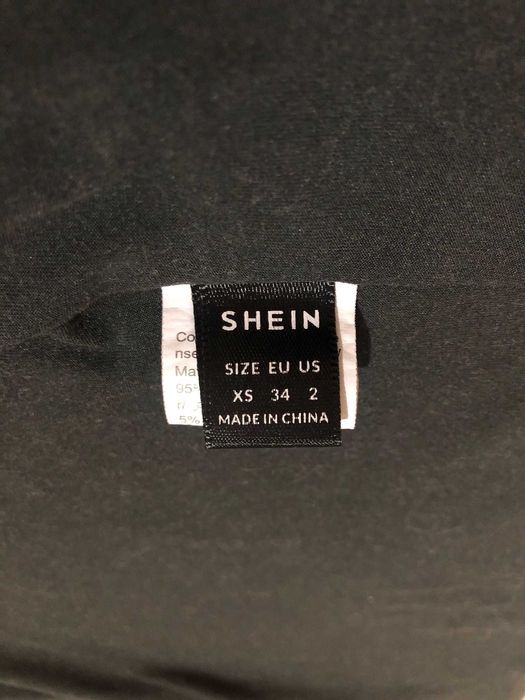 Camisola/casaco Cinza Escuro