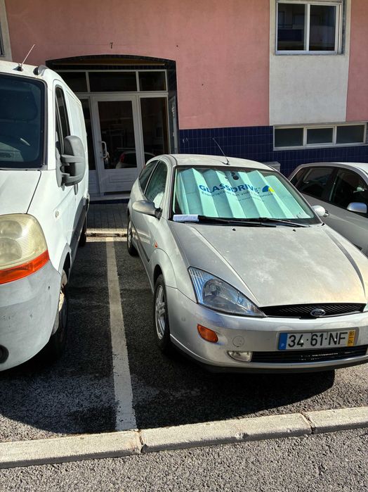 Ford Focus - 1.6 100cv - 1999  - 3 portas — photo 3