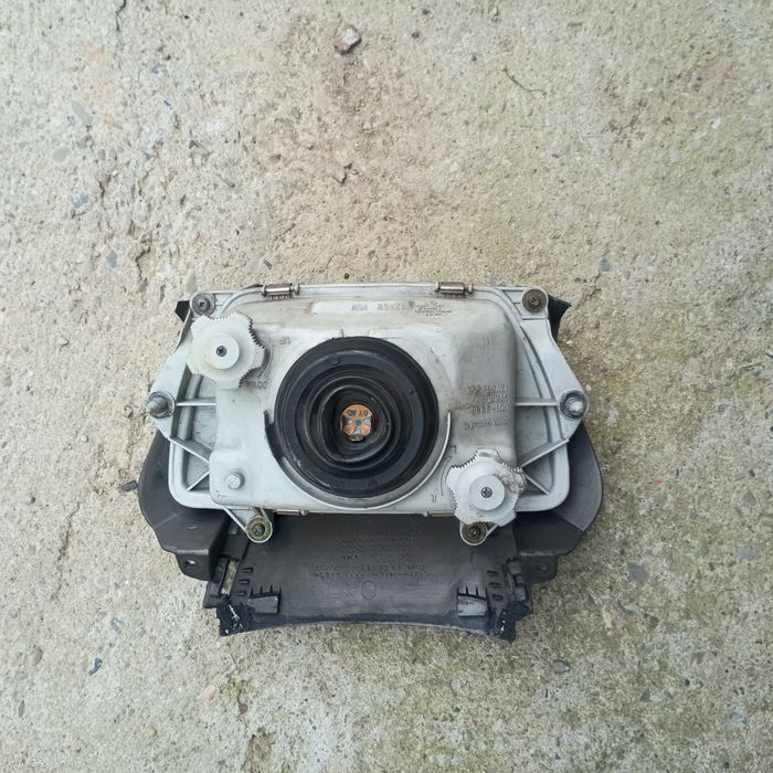 Lampa reflektor przód honda CBR f3