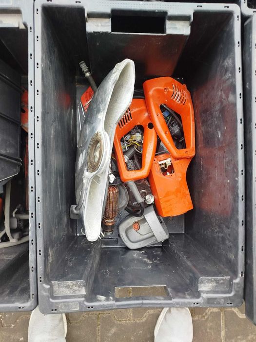 Części do różnych maszyn - Husqvarna , Bosch , Dewalt + Silniki