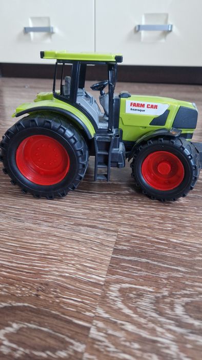 Traktorek farm car baarogue