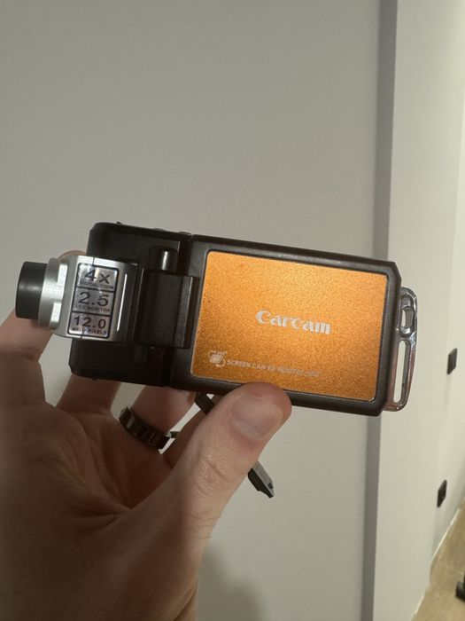 Відеореєстратор Carcam з поворотним екраном 360° (12MP, 4x zoom)