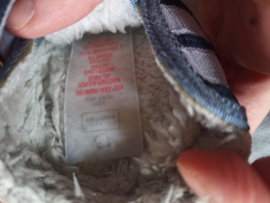 Buciki niemowlęce Primark na rzep